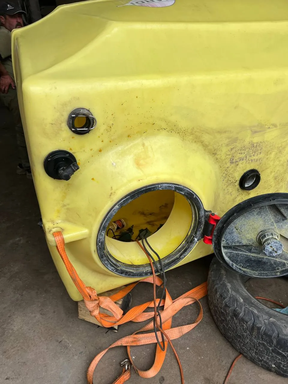 Foto 1 der Reparatur — Spritzentank-Reparatur Hardi Alfa 4000