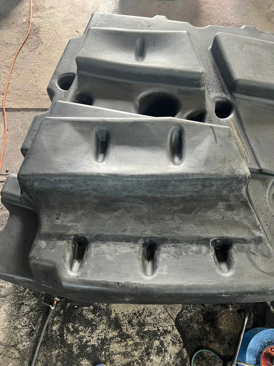 Foto 18 der Reparatur — Kraftstofftank-Reparatur Claas Lexion 550