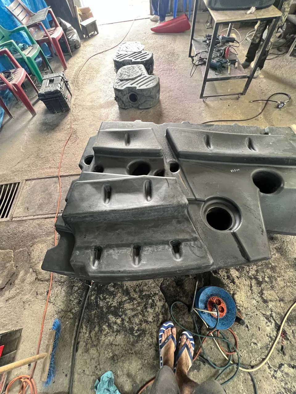 Foto 19 der Reparatur — Kraftstofftank-Reparatur Claas Lexion 550
