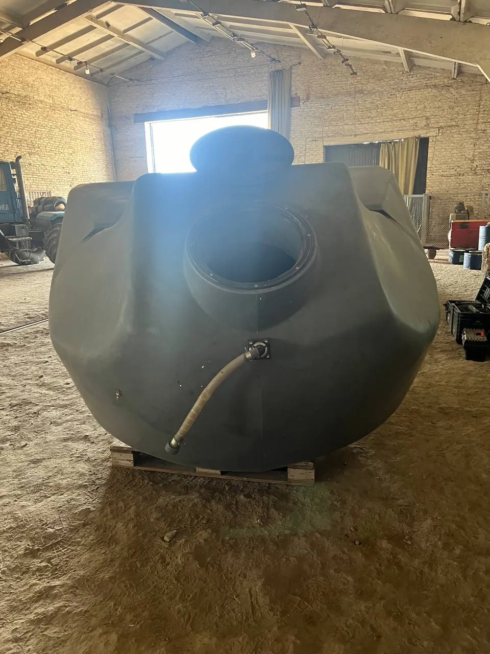 Foto 5 der Reparatur — Korntank-Reparatur an der Sämaschine — Juli 2024