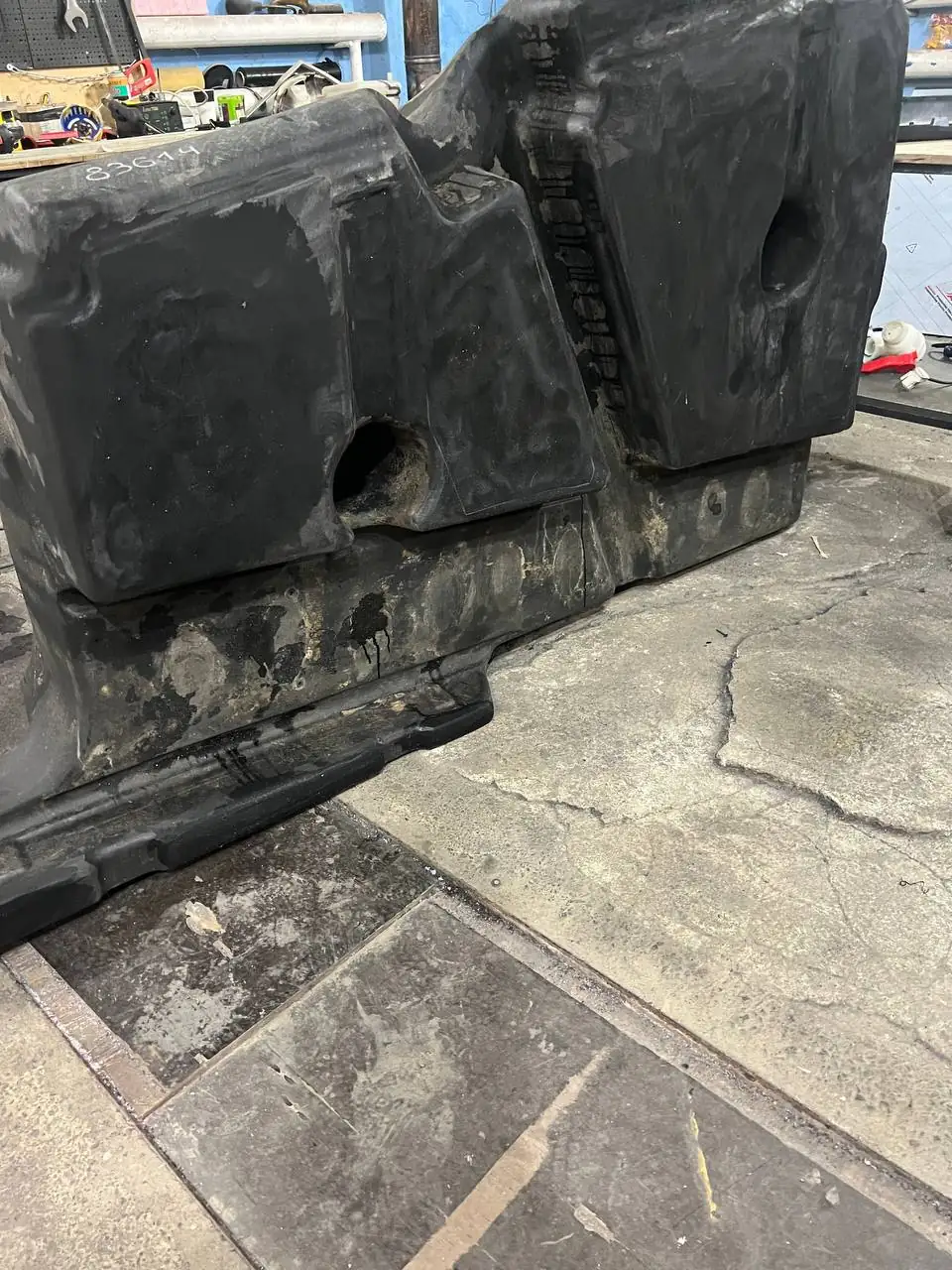Foto 12 der Reparatur — Kraftstofftank-Reparatur Claas Lexion 760 — Tank durchgebrannt