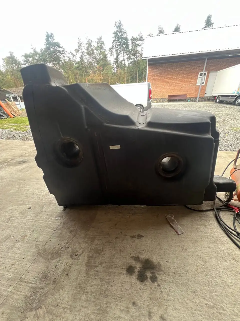 Foto 8 der Reparatur — Kraftstofftank-Reparatur Claas Lexion 760 — Tank durchgebrannt