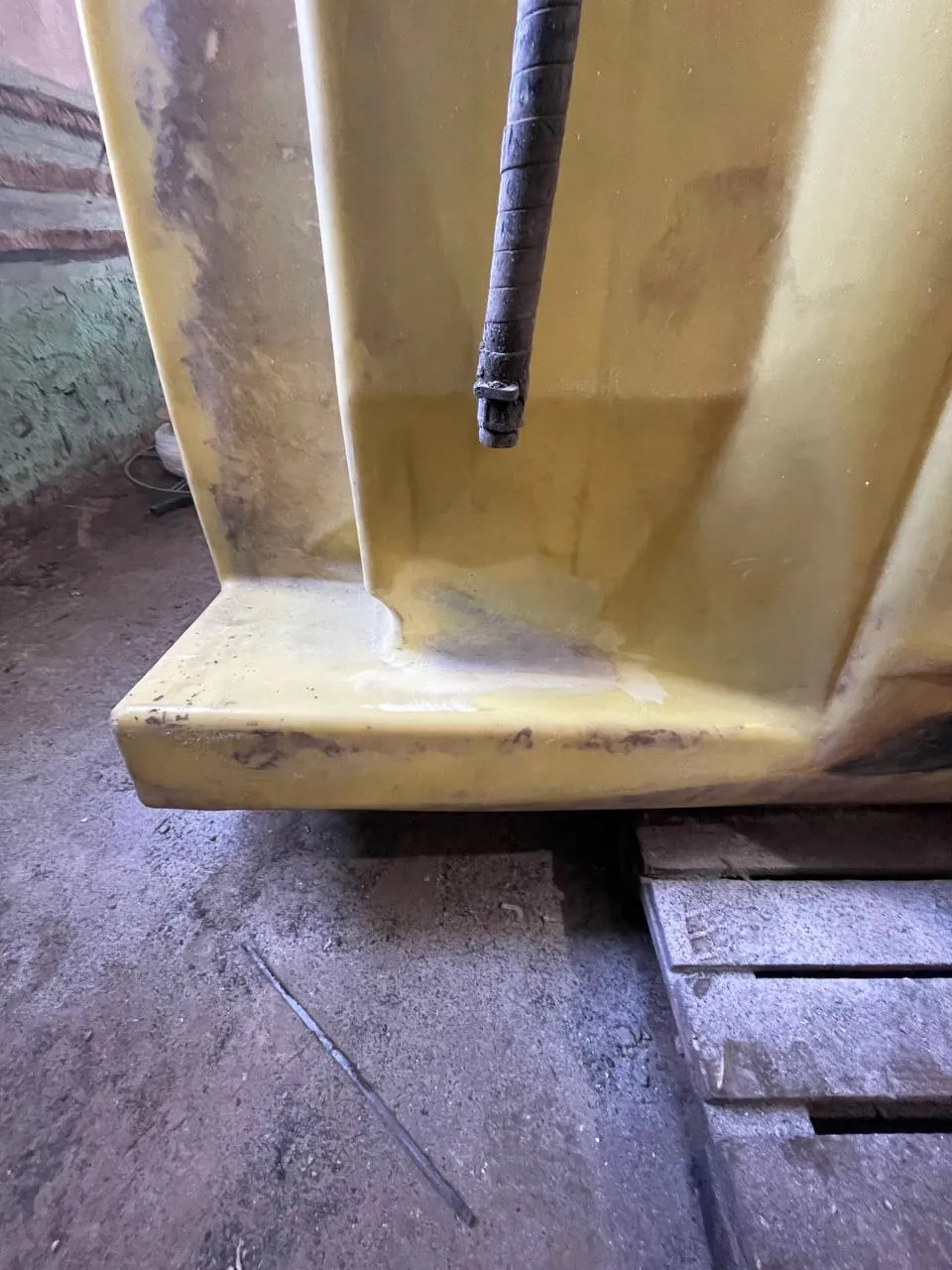 Foto 20 der Reparatur — Spritzentank-Reparatur Hardi Alfa