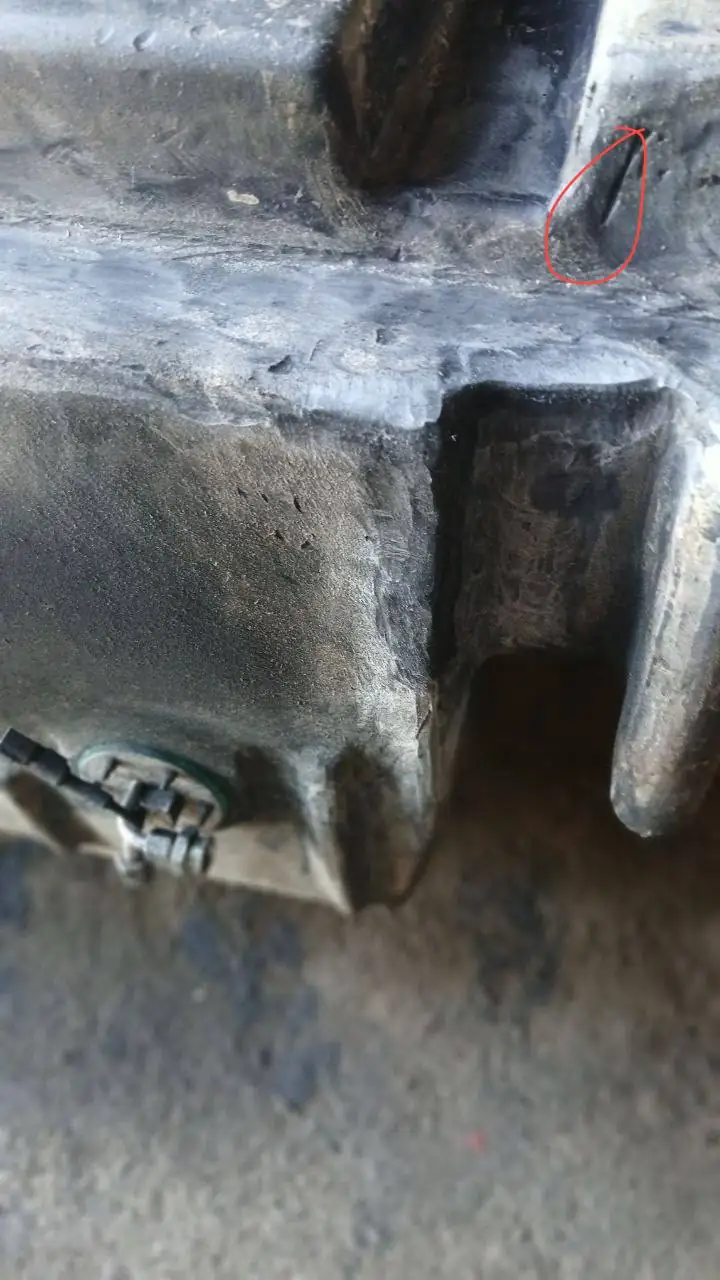 Foto 11 der Reparatur — Kraftstofftank-Reparatur New Holland CX 8/80