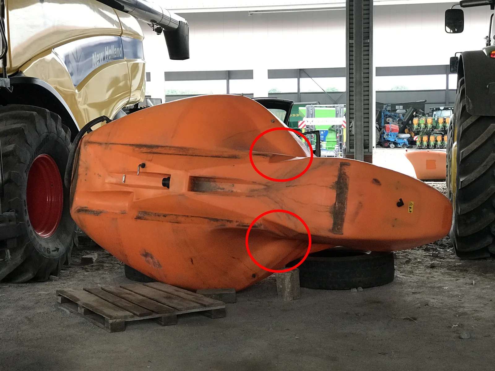 Dichtheitsprüfung des Spritzentanks Amazone nach der Reparatur
